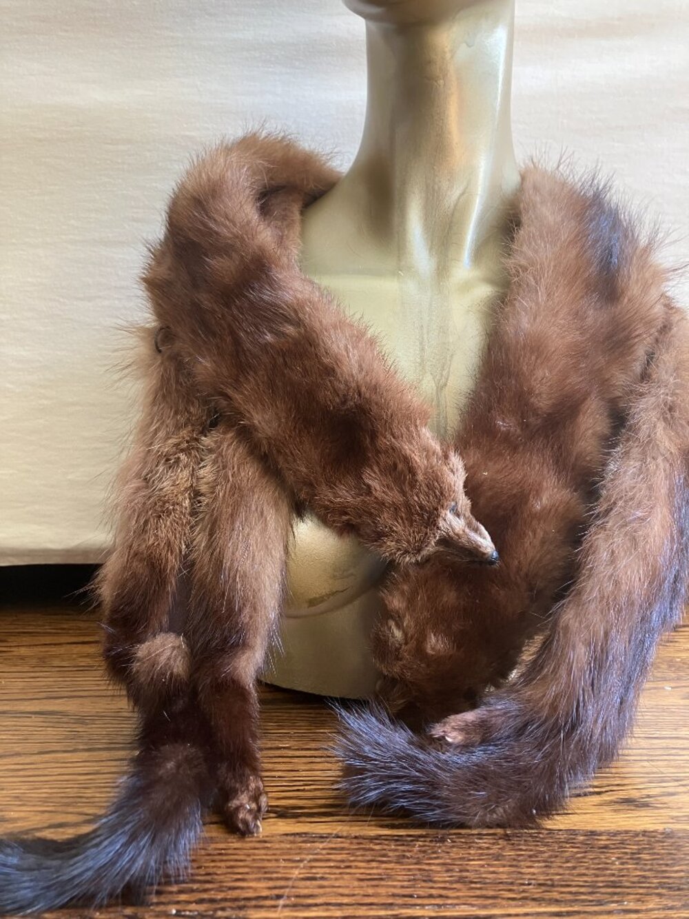 VTG 1940s Real Fur Mink Collar / Stole Salvaged Pelts with Clips